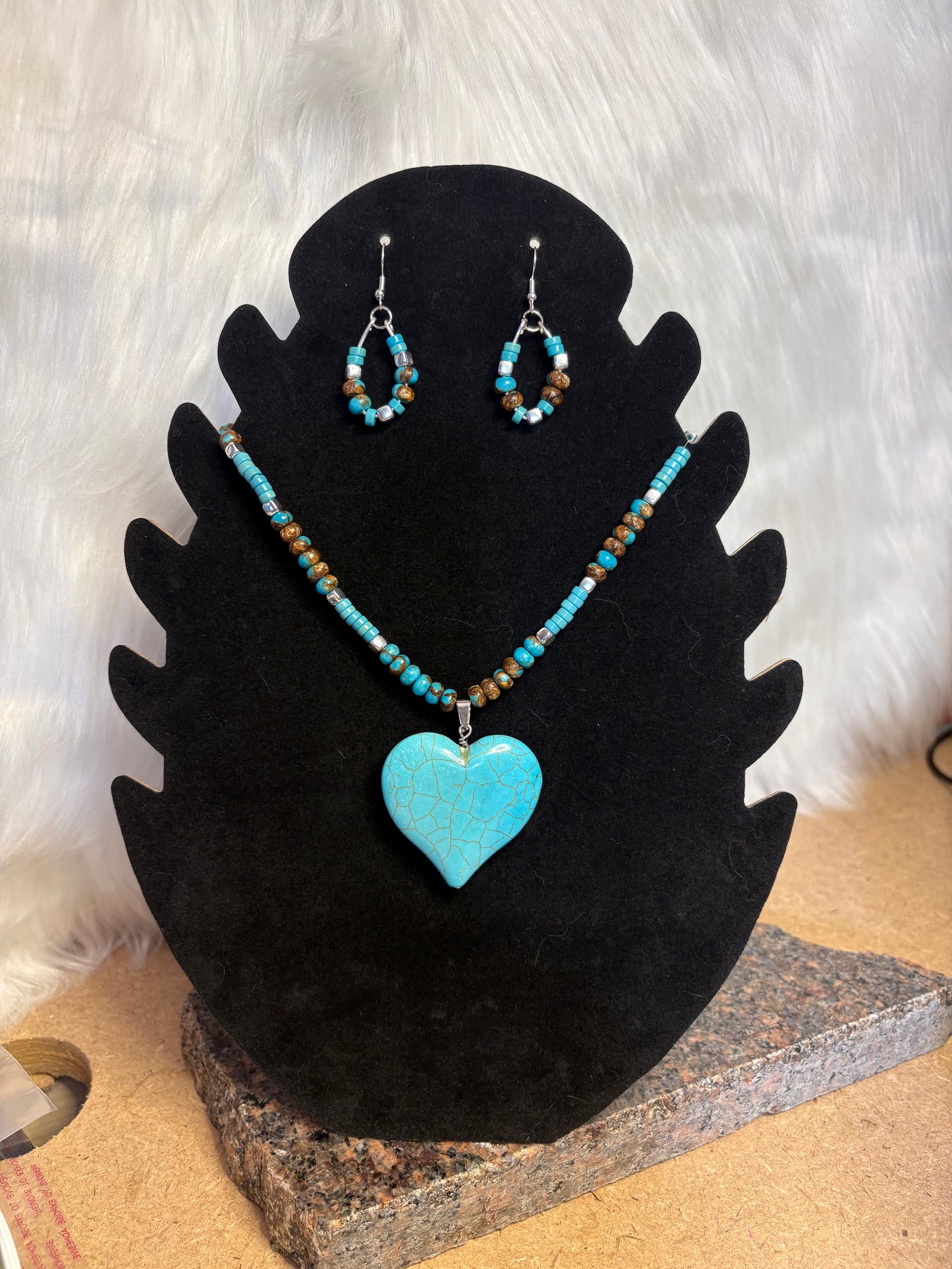 Handmade Turquoise Heart Necklace and Earring Set, Beaded